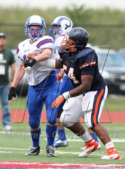 Thumbnail 3 in Williamsville South @ Bennett/Olmsted photogallery.