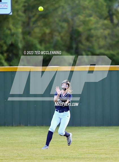 Thumbnail 3 in Maumelle Charter vs Perryville (AAA 3A-5 district) photogallery.