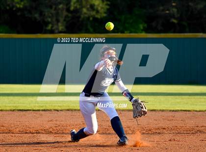 Thumbnail 3 in Maumelle Charter vs Perryville (AAA 3A-5 district) photogallery.