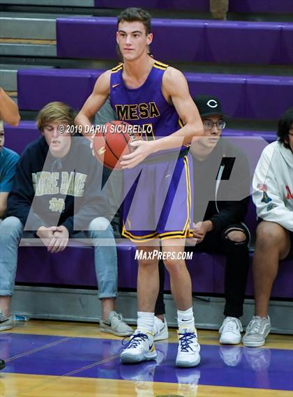 Thumbnail 3 in Mesa vs. Desert Vista (Fear the Hop Tournament) photogallery.