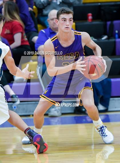 Thumbnail 1 in Mesa vs. Desert Vista (Fear the Hop Tournament) photogallery.