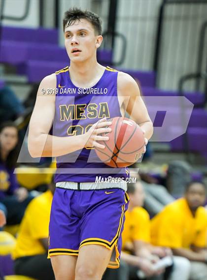 Thumbnail 2 in Mesa vs. Desert Vista (Fear the Hop Tournament) photogallery.