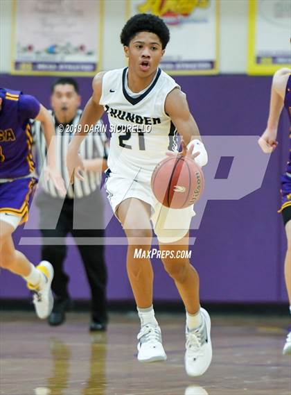 Thumbnail 3 in Mesa vs. Desert Vista (Fear the Hop Tournament) photogallery.