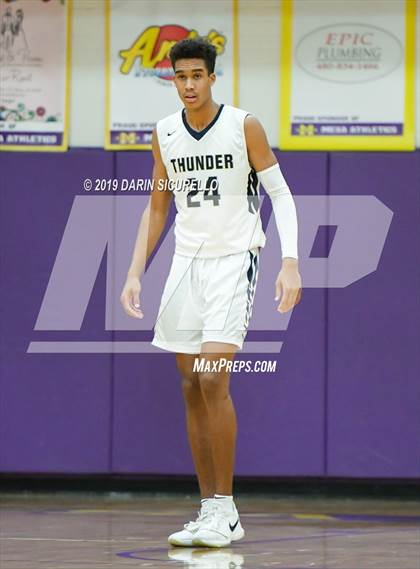 Thumbnail 3 in Mesa vs. Desert Vista (Fear the Hop Tournament) photogallery.