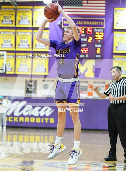 Thumbnail 1 in Mesa vs. Desert Vista (Fear the Hop Tournament) photogallery.