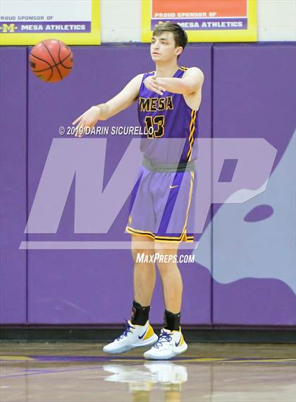 Thumbnail 1 in Mesa vs. Desert Vista (Fear the Hop Tournament) photogallery.