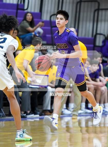 Thumbnail 2 in Mesa vs. Desert Vista (Fear the Hop Tournament) photogallery.