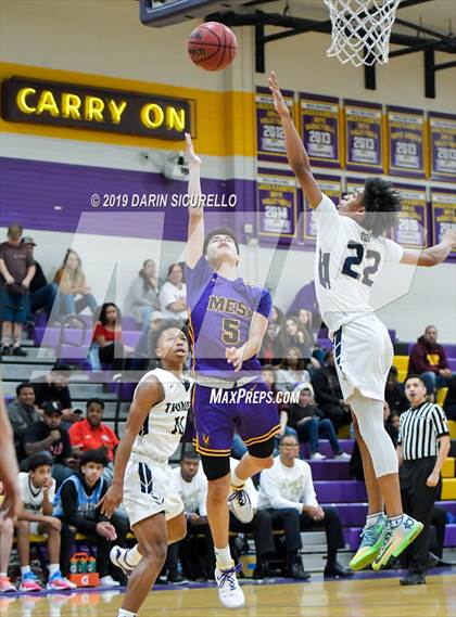 Thumbnail 1 in Mesa vs. Desert Vista (Fear the Hop Tournament) photogallery.