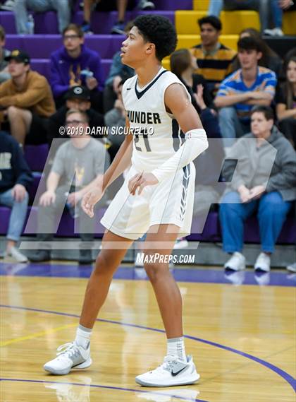 Thumbnail 3 in Mesa vs. Desert Vista (Fear the Hop Tournament) photogallery.
