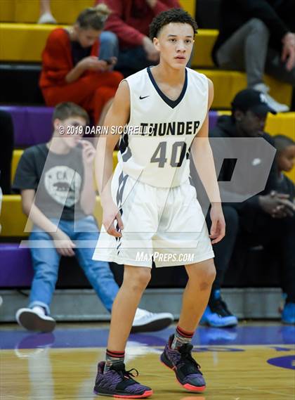 Thumbnail 2 in Mesa vs. Desert Vista (Fear the Hop Tournament) photogallery.