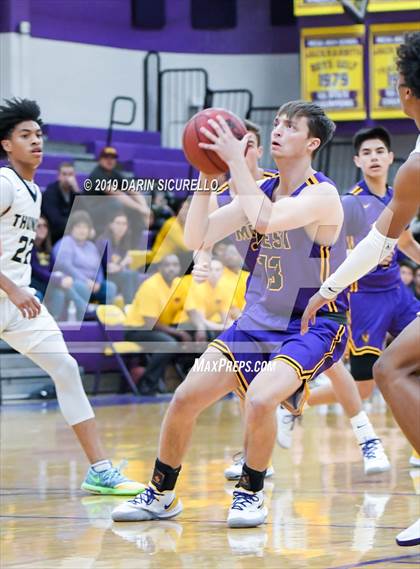 Thumbnail 1 in Mesa vs. Desert Vista (Fear the Hop Tournament) photogallery.