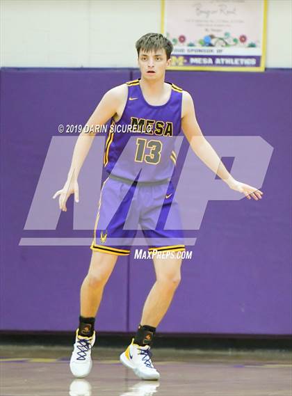 Thumbnail 2 in Mesa vs. Desert Vista (Fear the Hop Tournament) photogallery.