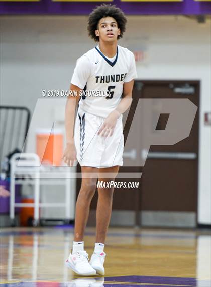 Thumbnail 2 in Mesa vs. Desert Vista (Fear the Hop Tournament) photogallery.