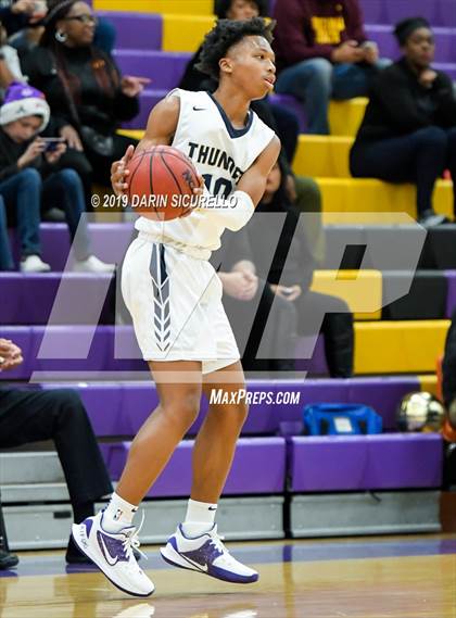 Thumbnail 2 in Mesa vs. Desert Vista (Fear the Hop Tournament) photogallery.