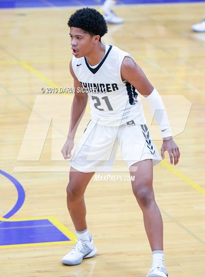 Thumbnail 1 in Mesa vs. Desert Vista (Fear the Hop Tournament) photogallery.