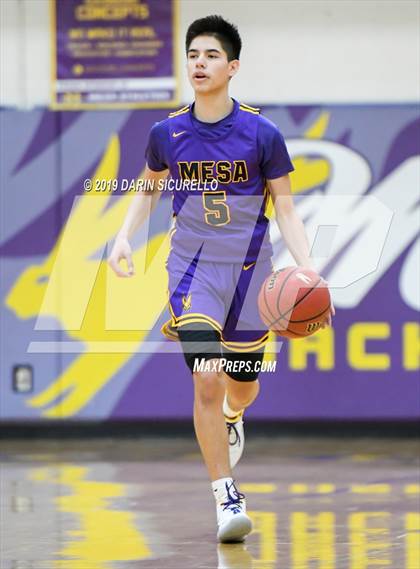 Thumbnail 3 in Mesa vs. Desert Vista (Fear the Hop Tournament) photogallery.
