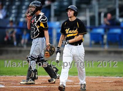 Thumbnail 2 in Hand vs. Amity Regional (SCC Semifinal) photogallery.