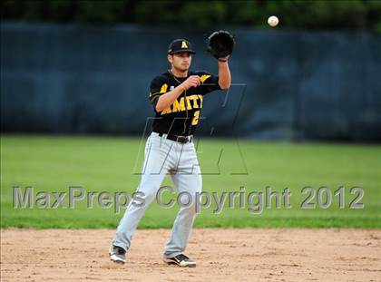 Thumbnail 2 in Hand vs. Amity Regional (SCC Semifinal) photogallery.