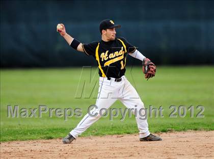 Thumbnail 1 in Hand vs. Amity Regional (SCC Semifinal) photogallery.