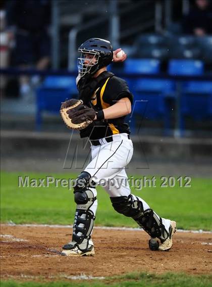 Thumbnail 1 in Hand vs. Amity Regional (SCC Semifinal) photogallery.