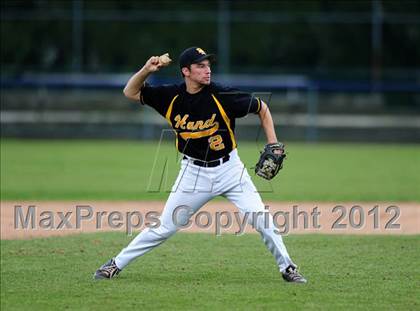 Thumbnail 3 in Hand vs. Amity Regional (SCC Semifinal) photogallery.
