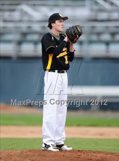 Thumbnail 1 in Hand vs. Amity Regional (SCC Semifinal) photogallery.