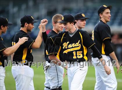 Thumbnail 3 in Hand vs. Amity Regional (SCC Semifinal) photogallery.
