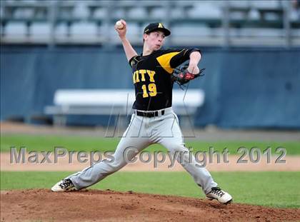 Thumbnail 1 in Hand vs. Amity Regional (SCC Semifinal) photogallery.