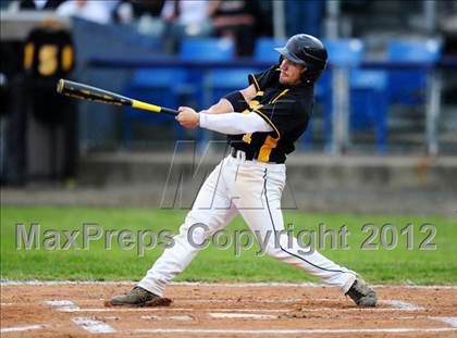 Thumbnail 2 in Hand vs. Amity Regional (SCC Semifinal) photogallery.