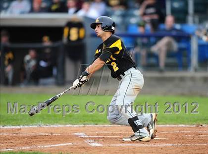 Thumbnail 1 in Hand vs. Amity Regional (SCC Semifinal) photogallery.