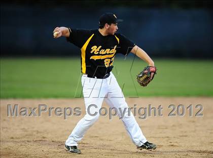 Thumbnail 2 in Hand vs. Amity Regional (SCC Semifinal) photogallery.