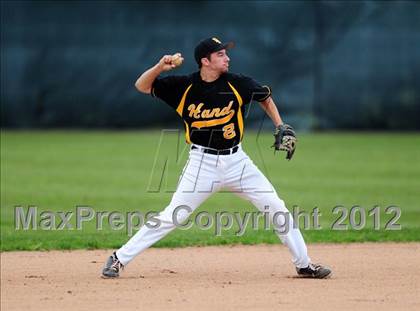 Thumbnail 3 in Hand vs. Amity Regional (SCC Semifinal) photogallery.