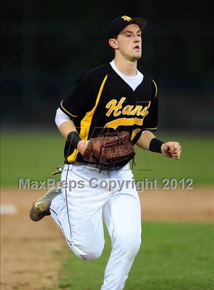 Thumbnail 3 in Hand vs. Amity Regional (SCC Semifinal) photogallery.