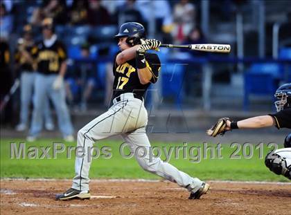 Thumbnail 3 in Hand vs. Amity Regional (SCC Semifinal) photogallery.