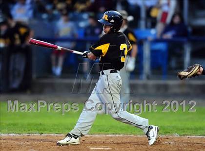 Thumbnail 2 in Hand vs. Amity Regional (SCC Semifinal) photogallery.