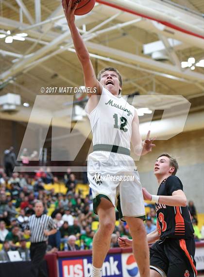 Thumbnail 3 in Manitou Springs vs. Sterling (CHSAA 3A Great 8) photogallery.