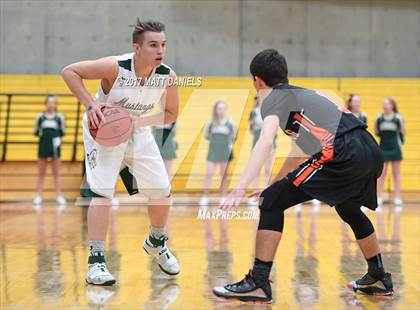 Thumbnail 2 in Manitou Springs vs. Sterling (CHSAA 3A Great 8) photogallery.