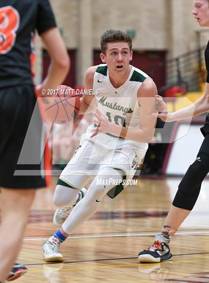 Thumbnail 1 in Manitou Springs vs. Sterling (CHSAA 3A Great 8) photogallery.