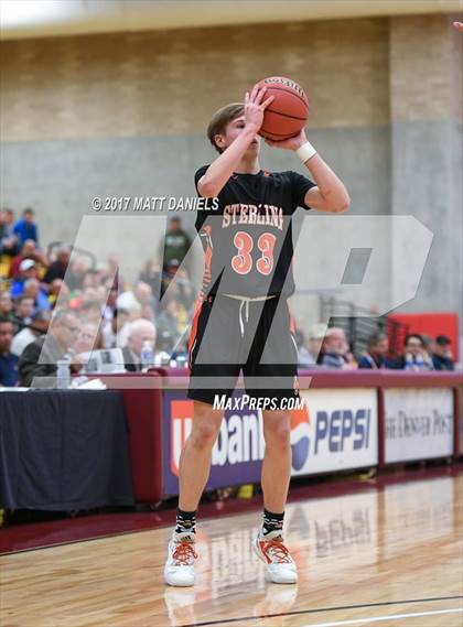 Thumbnail 3 in Manitou Springs vs. Sterling (CHSAA 3A Great 8) photogallery.