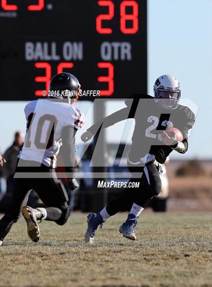 Thumbnail 2 in Hi-Plains vs. Cheyenne Wells (CHSAA 6-man Final) photogallery.