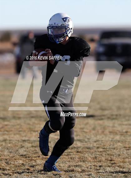 Thumbnail 2 in Hi-Plains vs. Cheyenne Wells (CHSAA 6-man Final) photogallery.