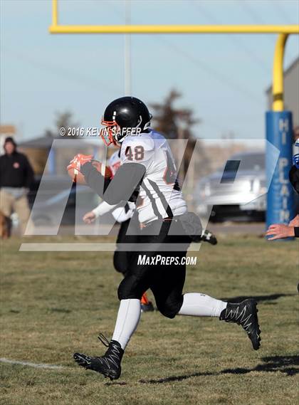 Thumbnail 1 in Hi-Plains vs. Cheyenne Wells (CHSAA 6-man Final) photogallery.