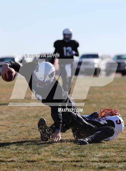 Thumbnail 2 in Hi-Plains vs. Cheyenne Wells (CHSAA 6-man Final) photogallery.
