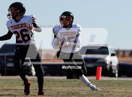 Thumbnail 3 in Hi-Plains vs. Cheyenne Wells (CHSAA 6-man Final) photogallery.