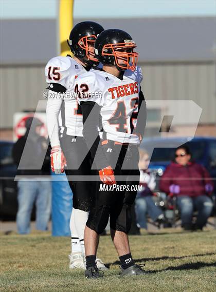 Thumbnail 2 in Hi-Plains vs. Cheyenne Wells (CHSAA 6-man Final) photogallery.