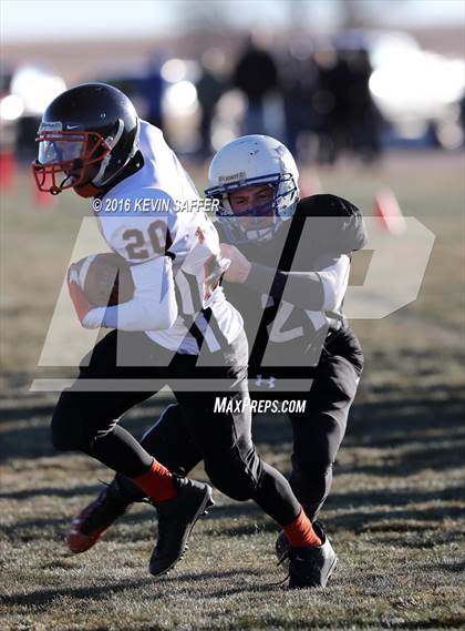 Thumbnail 1 in Hi-Plains vs. Cheyenne Wells (CHSAA 6-man Final) photogallery.