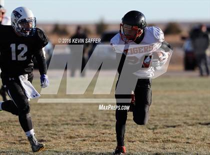 Thumbnail 1 in Hi-Plains vs. Cheyenne Wells (CHSAA 6-man Final) photogallery.