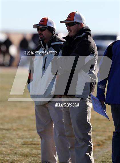 Thumbnail 3 in Hi-Plains vs. Cheyenne Wells (CHSAA 6-man Final) photogallery.