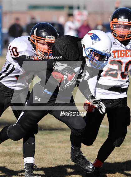 Thumbnail 1 in Hi-Plains vs. Cheyenne Wells (CHSAA 6-man Final) photogallery.
