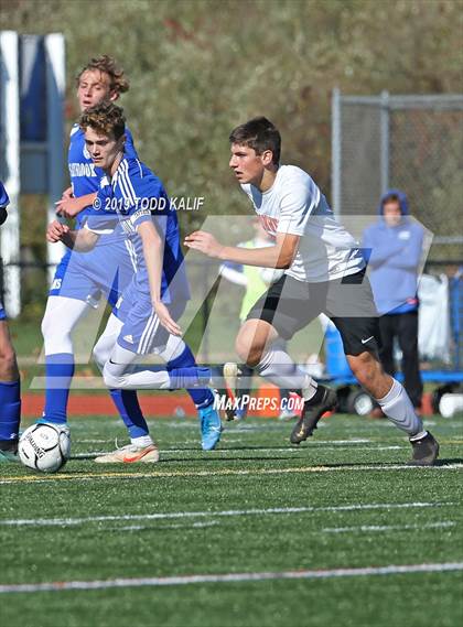 Thumbnail 2 in Cromwell vs Old Saybrook-Westbrook (Shoreline Quarterfinal) photogallery.
